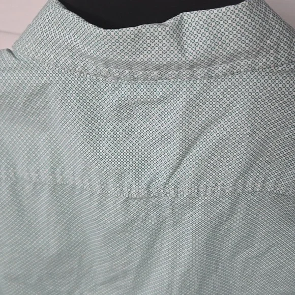 APT. 9 Green Print Short Sleeve Shirt - Picture 8 of 9